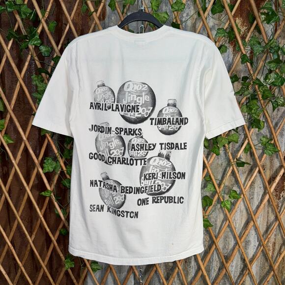 Vintage Y2K Q102 jingle ball 00s timbaland avril lavigne tee - Picture 2 of 4